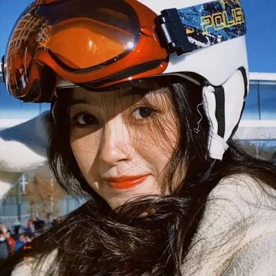 绝不投降 海报
